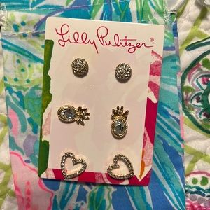 NWT LILLY PULITZER EARING SET OF 3 never taken out of bag closet clean out
